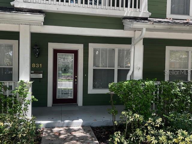 property at 831 N Fern Creek Ave