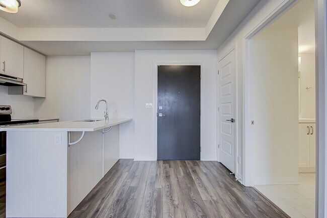 58-558 Adam Sellers St in Markham, ON - Building Photo - Building Photo