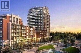 18 Uptown Dr in Markham, ON - Building Photo