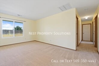 1125 Alder St SW in Quincy, WA - Building Photo - Building Photo