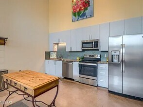 1001 E 17th St, Unit 131 in Tucson, AZ - Building Photo - Building Photo