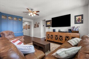 31431 Vly Briar Wy in Hockley, TX - Building Photo