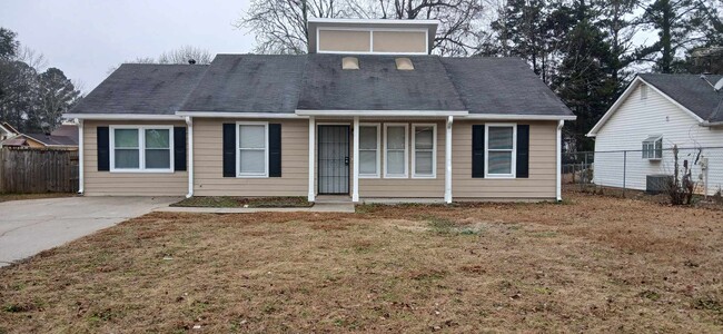 7863 Taylor Downs Way in Riverdale, GA - Building Photo - Building Photo