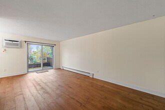 3540 Hennepin Ave in Minneapolis, MN - Foto de edificio - Building Photo