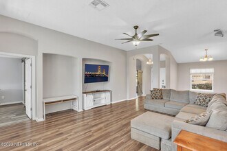 951 Silver Spring Ct in St. Augustine, FL - Building Photo - Building Photo