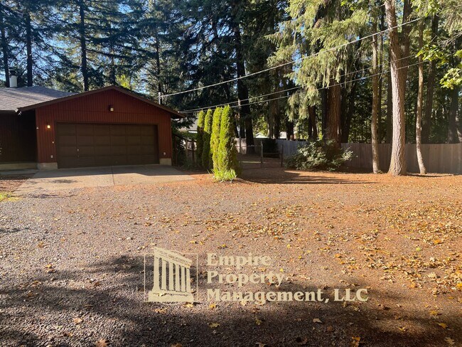 87974 8th St in Veneta, OR - Building Photo - Building Photo