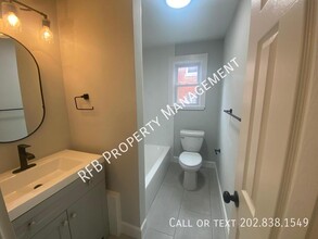 1261 Simms Pl NE in Washington, DC - Building Photo - Building Photo