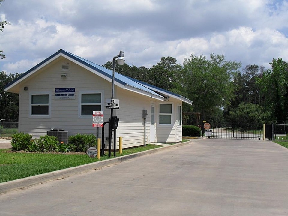 The Wharf in Livingston, TX - Building Photo