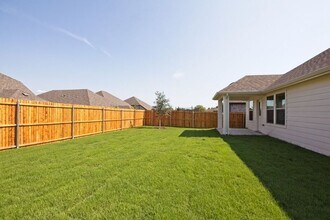 625 Hidden Cove Dr in Princeton, TX - Building Photo - Building Photo