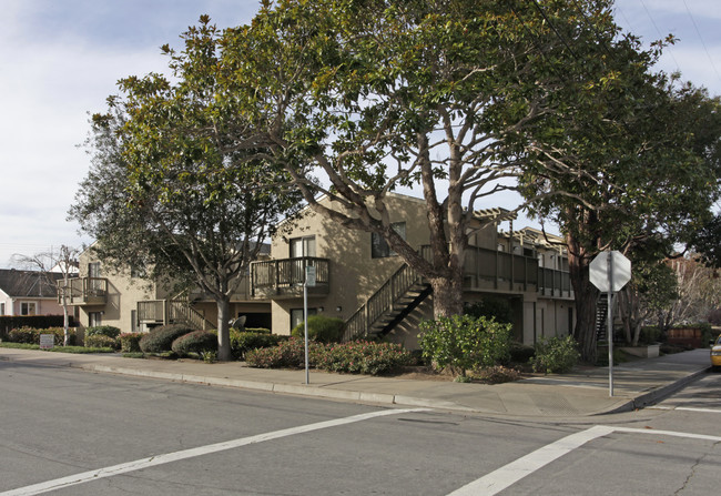 200 Park Ave in Monterey, CA - Building Photo - Building Photo