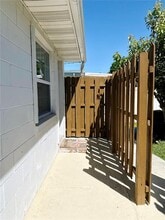 607 N Forrest Ave in Kissimmee, FL - Building Photo - Building Photo