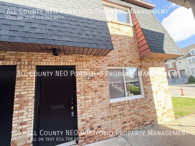 231 Hamilton Ave in Columbus, OH - Building Photo - Building Photo