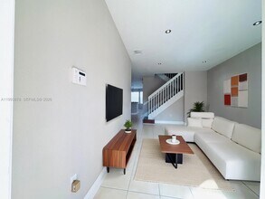 16603 SW 79th Terrace in Miami, FL - Building Photo - Building Photo