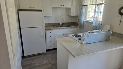2906 Y St-Unit -2906 in Vancouver, WA - Building Photo - Building Photo