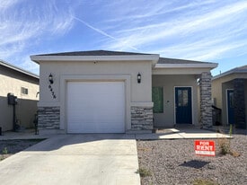 6476 Harapon St in El Paso, TX - Building Photo