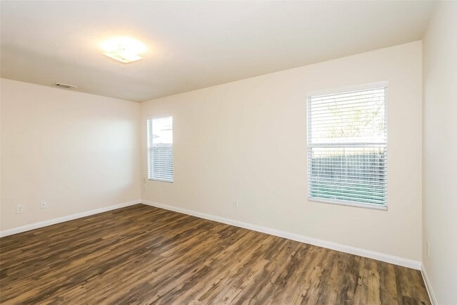 19030 Treviso Terrace Ln