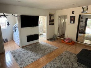 1513 Randall St in Glendale, CA - Building Photo - Building Photo