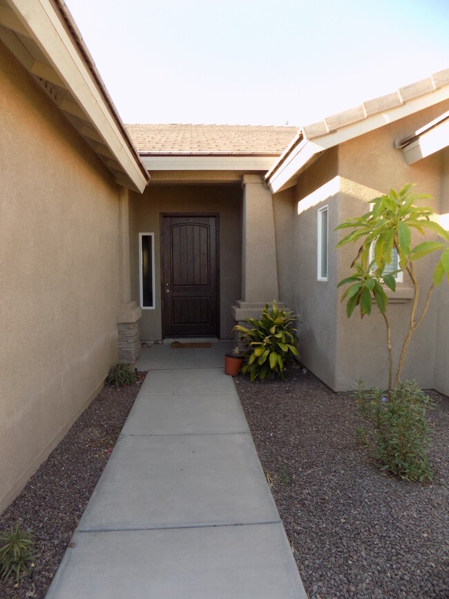 7974 E 38th Pl in Yuma, AZ - Building Photo - Building Photo