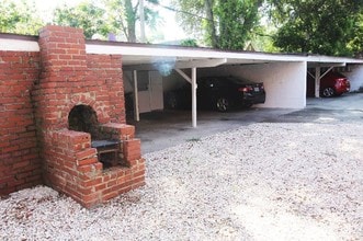 1745 San Marco Blvd in Jacksonville, FL - Foto de edificio - Other