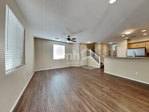 4079 Sparrow Rock St in Las Vegas, NV - Building Photo - Building Photo