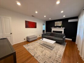 501 Hamilton Ave in Pasadena, CA - Building Photo