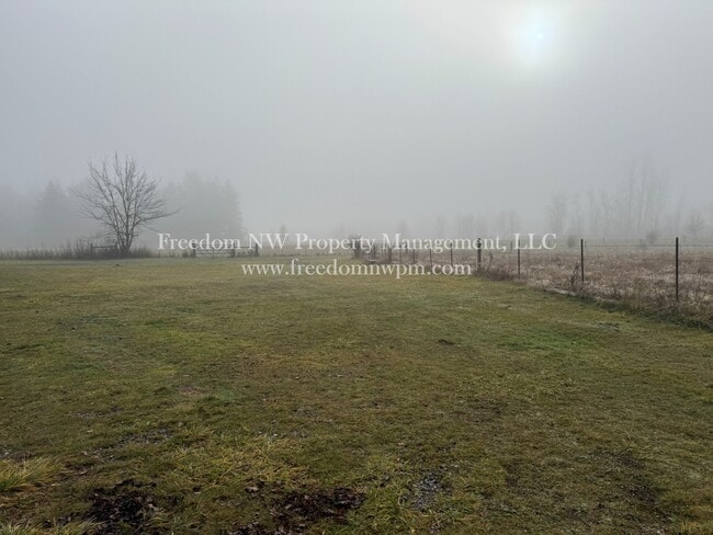 4142 Skookumchuck Rd SE in Tenino, WA - Building Photo - Building Photo