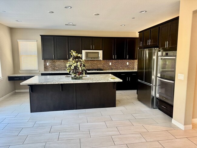 31338 Brush Creek Cir in Temecula, CA - Building Photo - Building Photo