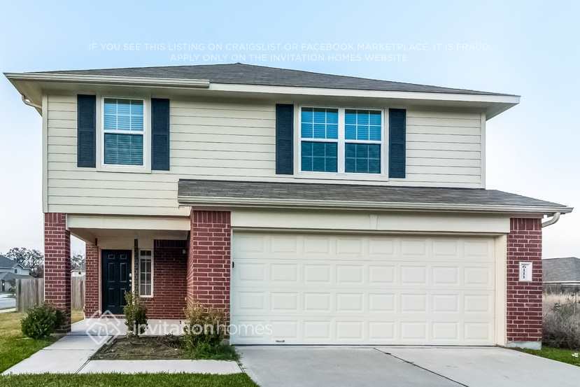 6111 El Oro Dr in Houston, TX - Building Photo