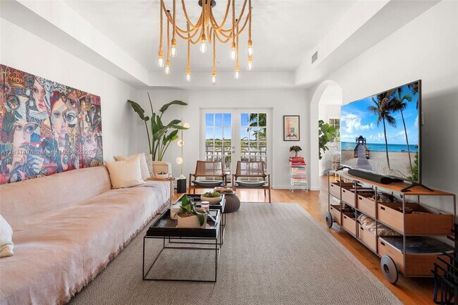 1415 Sunset Harbour Dr in Miami Beach, FL - Building Photo - Building Photo