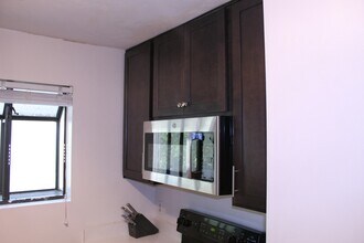 2303 La Rue Ct in Tallahassee, FL - Building Photo - Building Photo