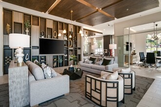 Meridian at North Hills in Raleigh, NC - Foto de edificio - Building Photo