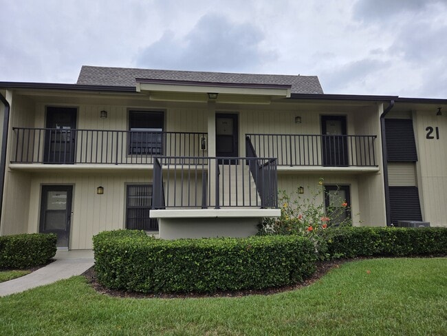 property at 21 Plantation Dr
