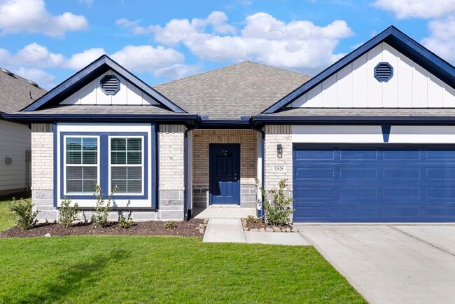 11828 Whirlaway Dr in Willis, TX - Building Photo - Building Photo