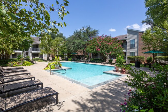 Raintree in Shreveport, LA - Building Photo - Building Photo