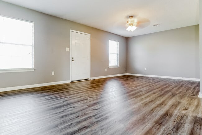 106 Brookhaven Dr in Prattville, AL - Building Photo - Building Photo
