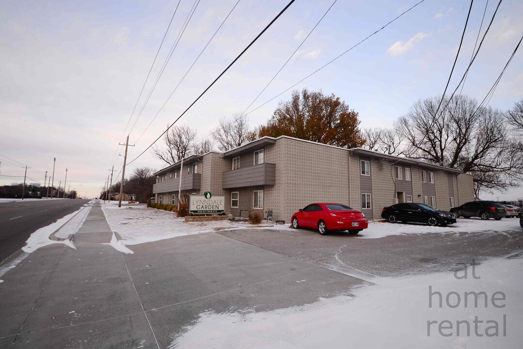 109 S 9th St in Broken Arrow, OK - Building Photo