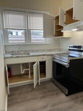 16 N Sacramento Ave in Ventnor City, NJ - Foto de edificio - Building Photo