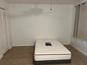 3001 NW 4th Ter, Unit 151 in Pompano Beach, FL - Building Photo - Building Photo