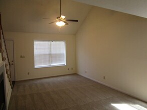 2404-2406-2406 Calder Ct in Columbia, MO - Building Photo - Building Photo