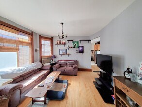 373 Daly St, Unit 1 in St. Paul, MN - Building Photo - Building Photo