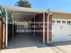 7089 S 2825 E in Cottonwood Heights, UT - Foto de edificio - Building Photo