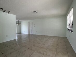 18394 Limberlos Ave in Port Charlotte, FL - Building Photo - Building Photo