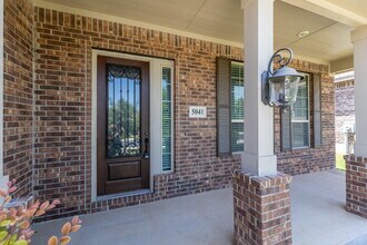 5041 Country Nest in San Antonio, TX - Building Photo - Building Photo