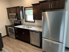 1525 Ohana Ave in Brookings, SD - Building Photo - Building Photo