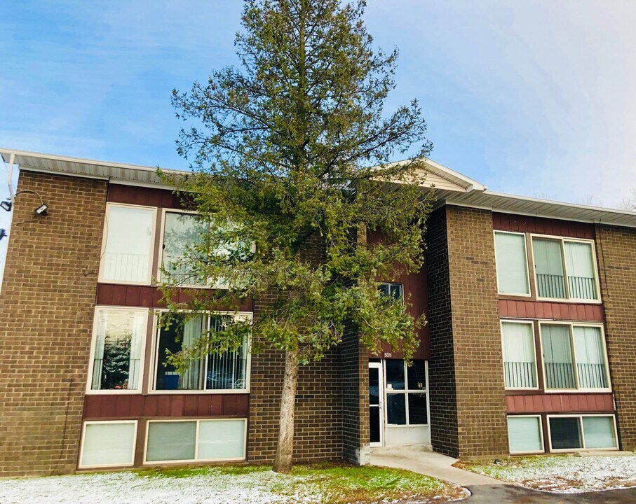 300-306-306 Polk St in Syracuse, NY - Building Photo