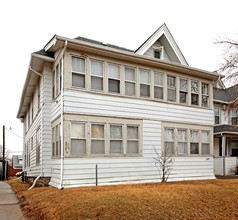 1607 Hewitt Ave W in St. Paul, MN - Building Photo - Building Photo