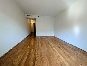 1230 23rd St NW in Washington, DC - Building Photo - Building Photo