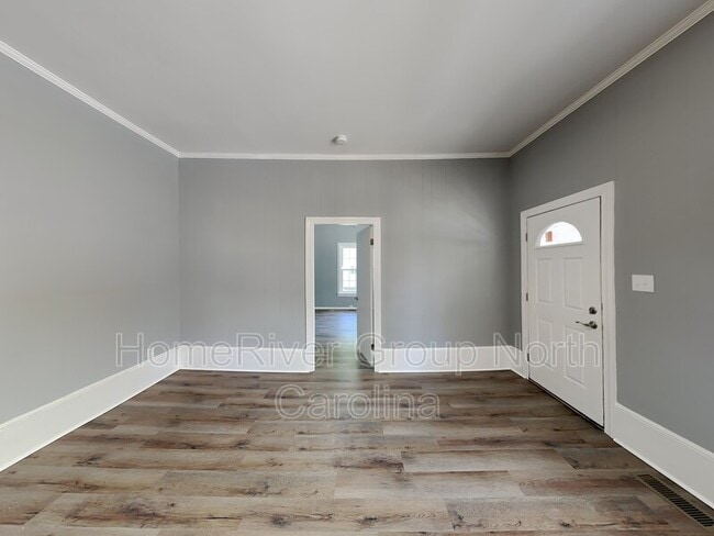 308 Brawley Ave in Mooresville, NC - Building Photo - Building Photo