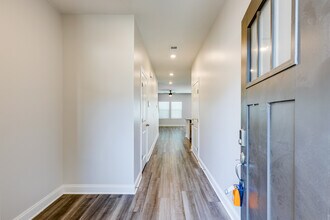 725 Pr Vw Dr in Columbia, TN - Building Photo - Building Photo