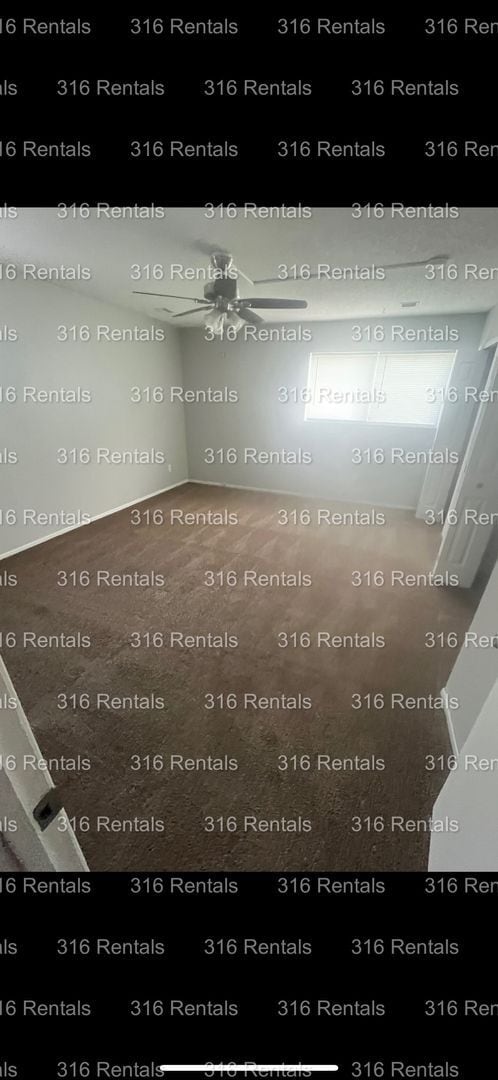 property at 728 W 15th St